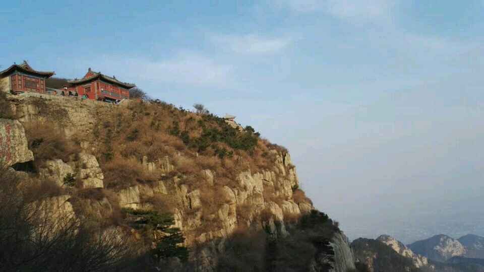 爬泰山路线攻略_泰山爬山攻略_泰山景区爬山路线
