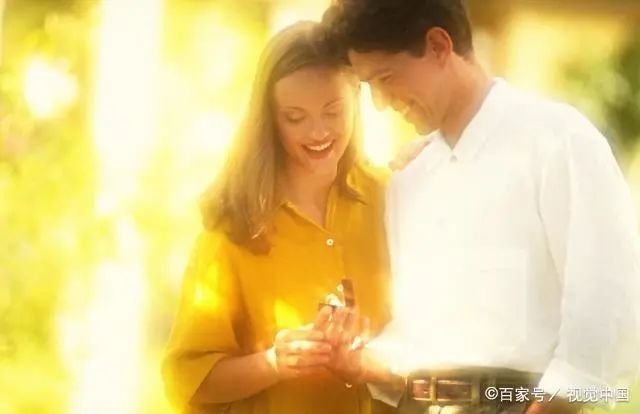 新婚词祝福人的句子_对新婚的人祝福的词_新婚祝福词语2021